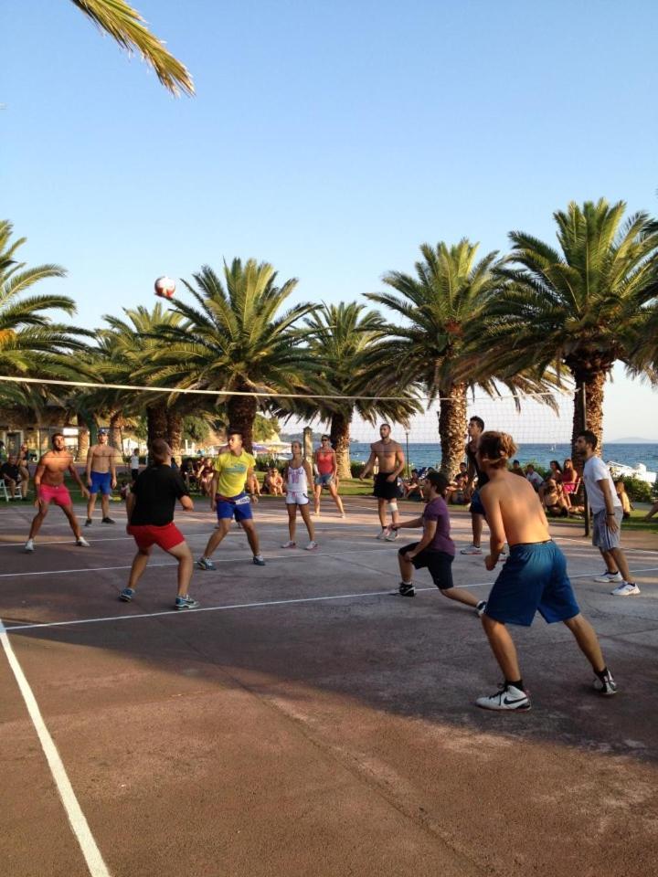Happy Camp Mobile Homes In Castello Camping & Summer Resort Neos Marmaras Bagian luar foto