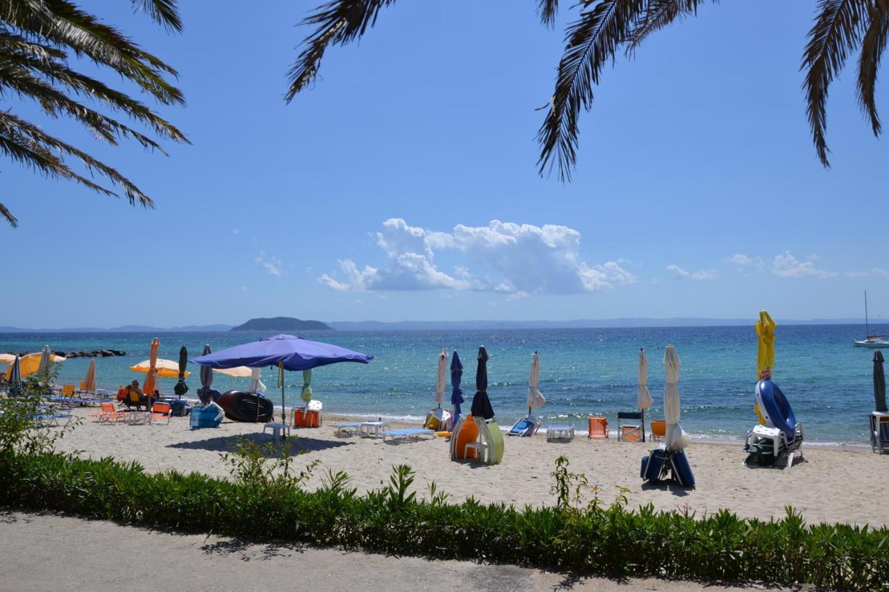 Happy Camp Mobile Homes In Castello Camping & Summer Resort Neos Marmaras Bagian luar foto